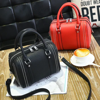 

Handbags Boston Bag Ladies Tassel Button Messenger Bag 2020 Leather Bucket Shoulder Bags Designer tote crossbody bags for women