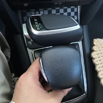 

Suitable for Skoda Octavia Haorui automatic gear shift head handball personality leather universal gear modification gear lever