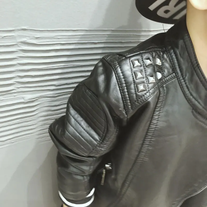 

Autumn Childrenswear Leather Coat 2019 Korean-style Soft Hide Substance Solid Color Fold-down Collar Rivet Locomotive Leather Co