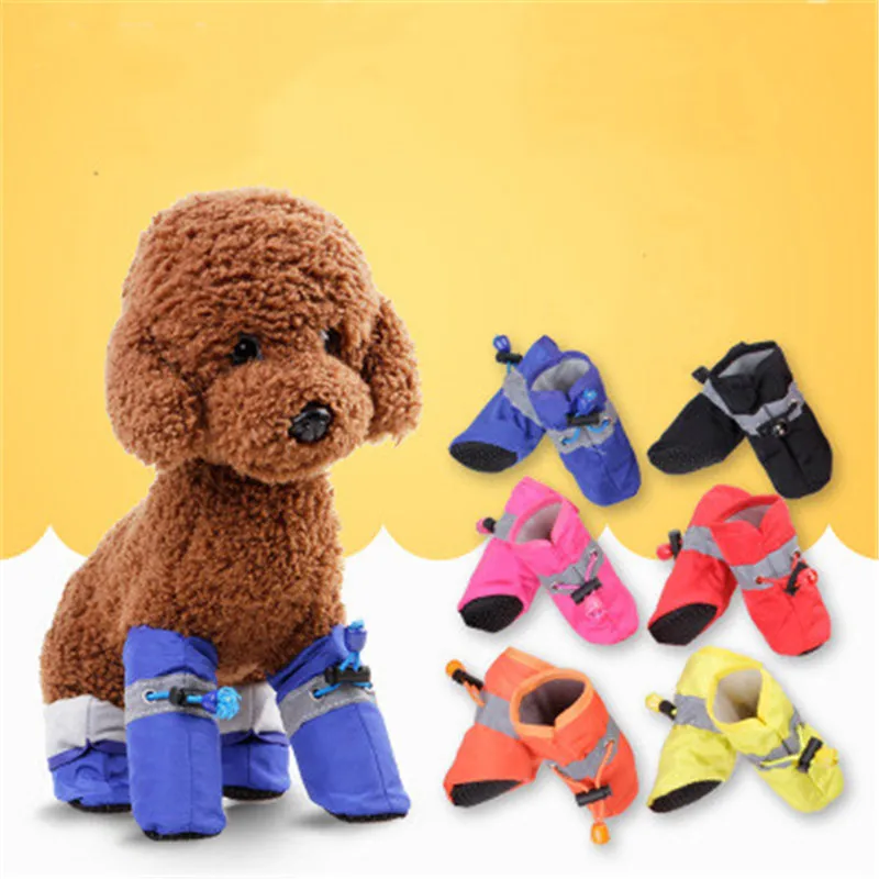Zapatos de perro de peluche Bomei, Botas de lluvia suaves, pies de perro, zapatos para mascota a prueba de agua, modelos de otoño e invierno, zapatos de fondo blando antideslizantes
