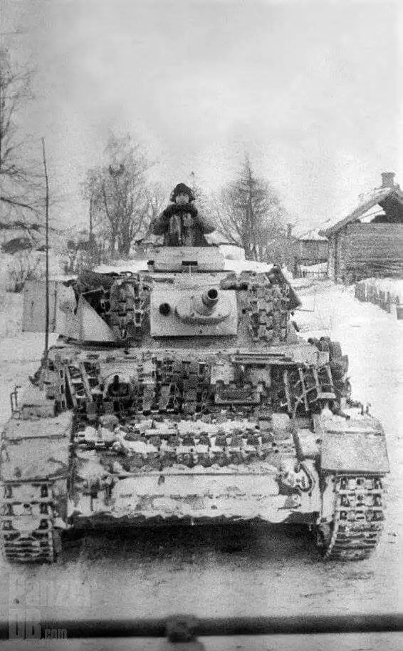 BORDER BT003 1/35 PANZER IV F1& F1 VORPANZER& F1 SCHUZEN 3в1