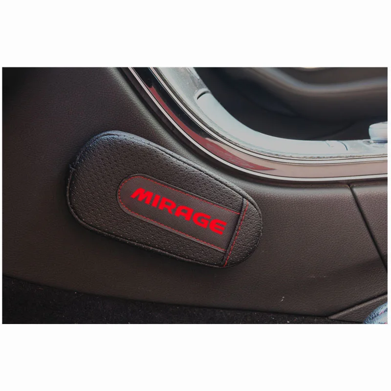 blackred Для Mitsubishi Mirage стильная и удобная подушка для ног наколенники подлокотник аксессуары для салона автомобиля - Название цвета: blackred