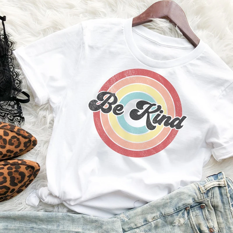 

Colored Be Kind T-shirt Retro Summer Short Sleeve Graphic Kindness Tshirt Aesthetic Women Motivational Quote Top Tee