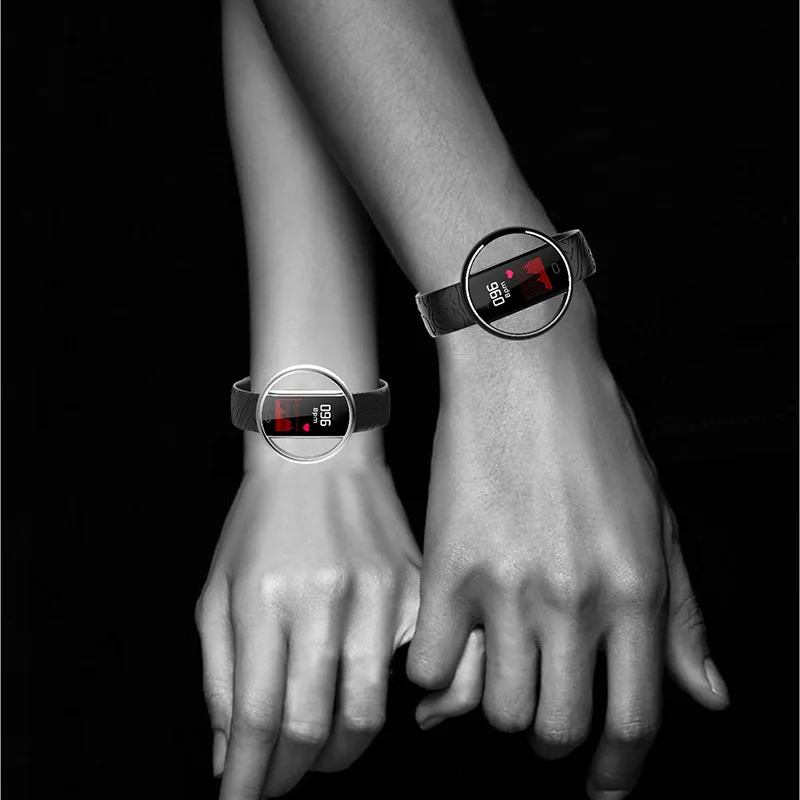 Smart Bracelet IP67 Waterproof Support Heart Rate Blood Pressure Sleep Detection New Arrival
