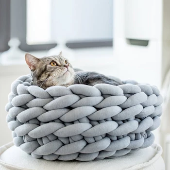 

Handmade Knit Pet Cat Bed Warm Soft Kitty Cave Basket Sleeping Bag Puppy House Comfortable Kennel for Small Dog Cat Accessories