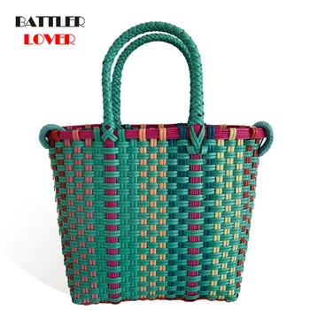 

Straw Beach Bag Summer Women Big Capacity Lady Tote with Girls Causal Tote Lined Shoulder Messenger Handbag