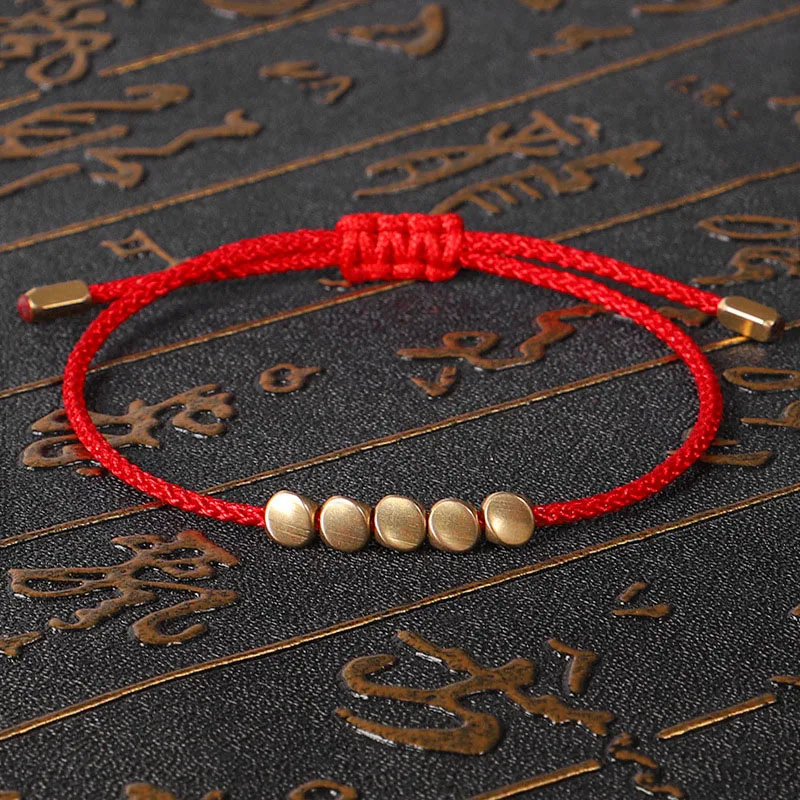 Was ist ein tibetisches Kupferarmband: Bedeutung und Vorteile