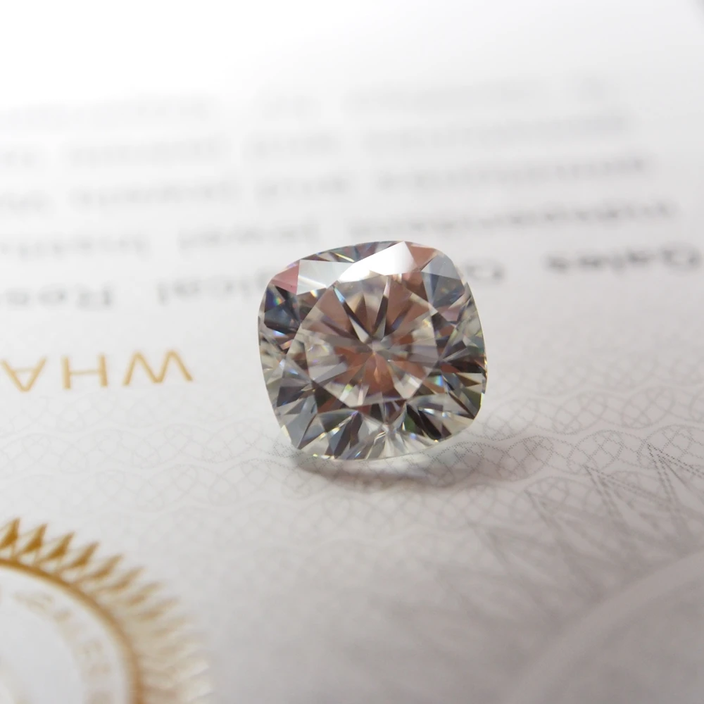 13*13 мм DE Подушка огранка белый камень Муассанит свободные VVS1 Муассанит алмаз 8 карат для кольца 13*13 мм DE Подушка огранка белый камень Муассанит свободные VVS1 Муассанит алмаз 8 карат для кольца