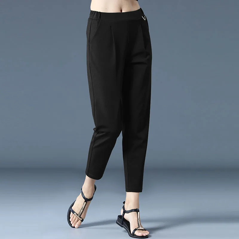loose fit capri leggings