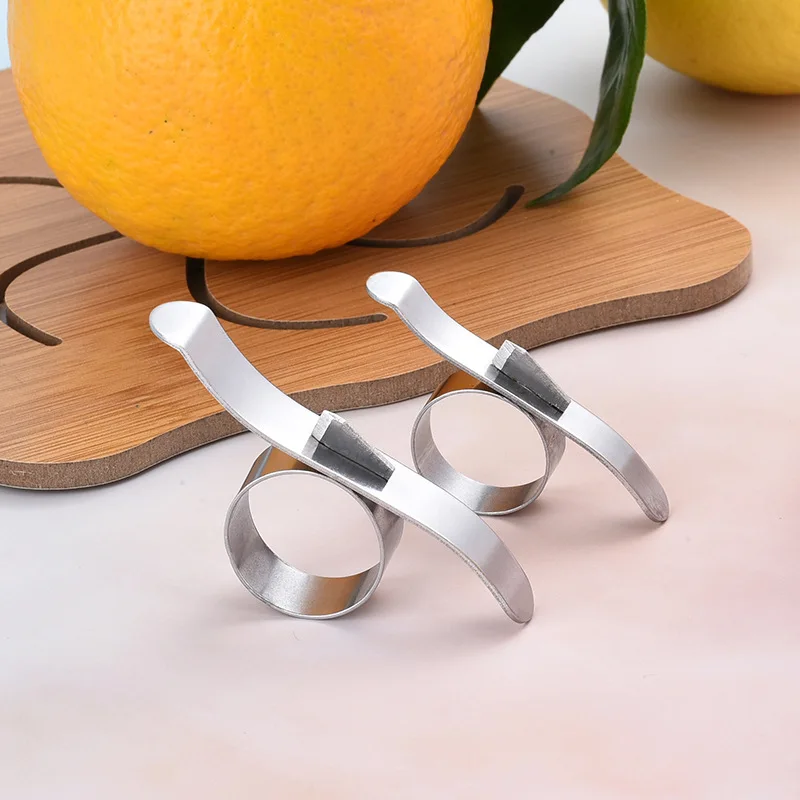 2pcs Kitchen Gadgets Cooking Tools Peeler Parer Finger Type Open Orange