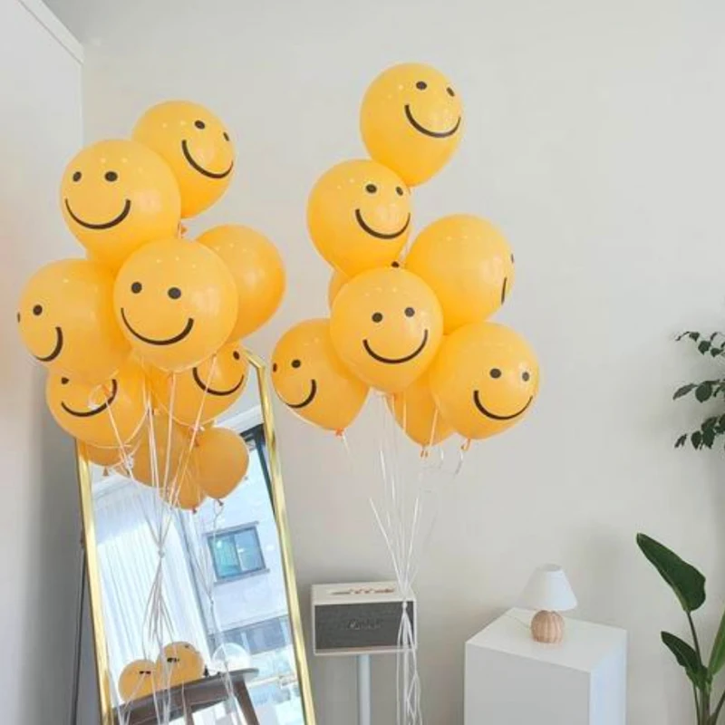 Description Picture 2 of itemYellow Smiley Latex Balloons Cute Smile Face Ballon Toys Baby Shower Birthday Party Decoration Wedding Valentines Day Air Globos