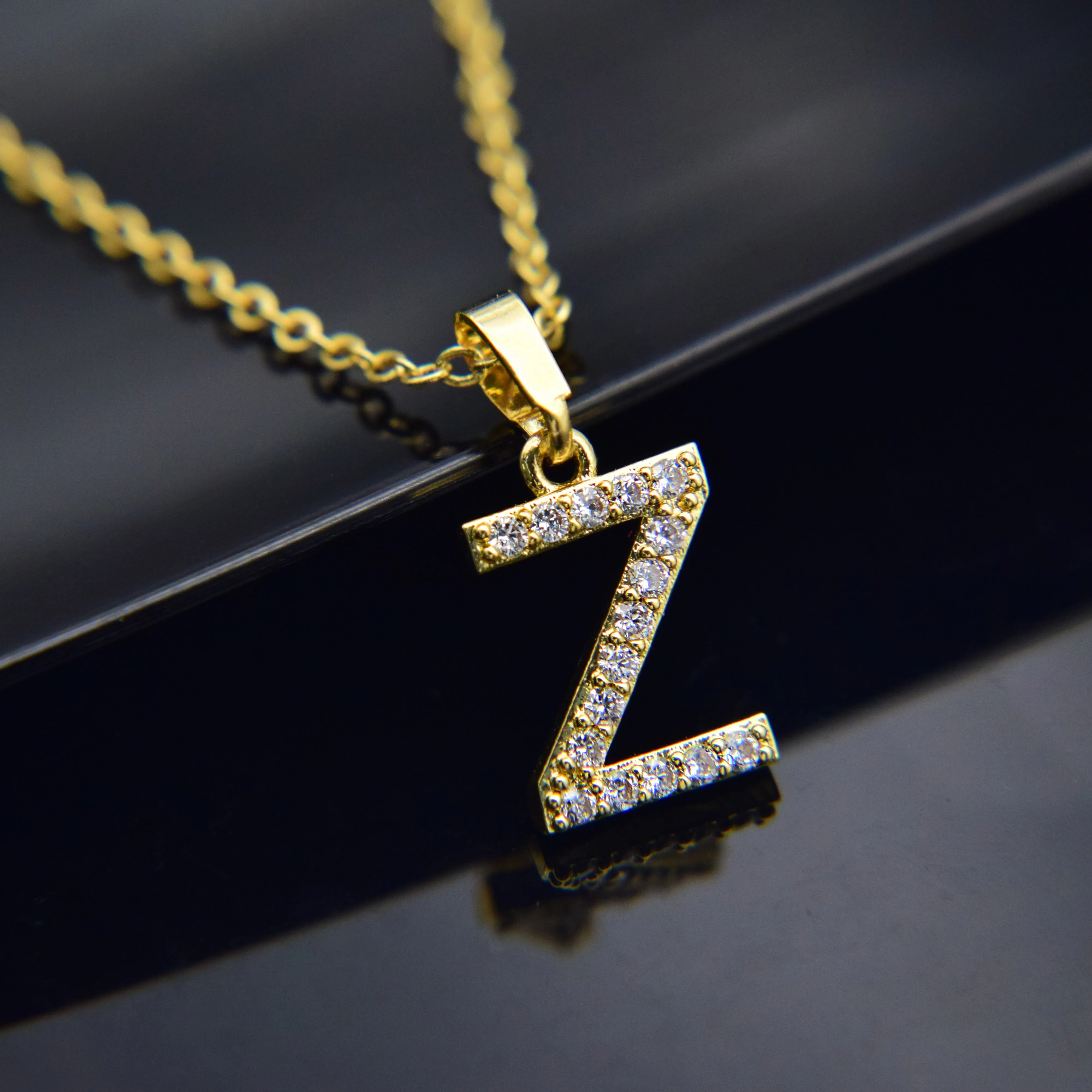 

Alphabet Pendant 26 Letter Necklace Cubic Zirconia Gold Silver Mini Shiny A-Z Initial Necklace Girl Jewelry Girlfriend Gift