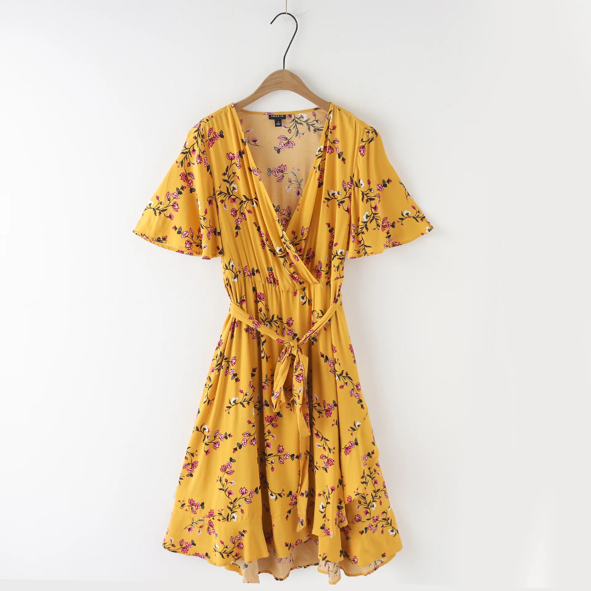 

2019 Western Style Spring And Summer Women's Dress New Style Bell Sleeve Belt Printed Irregular Long Dress