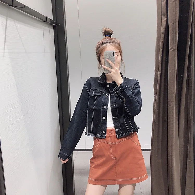 

Overplus of Goods Exported to Europe And US Female Black Jeans Coat 2019 Spring And Autumn New Products England Fashion Blouses