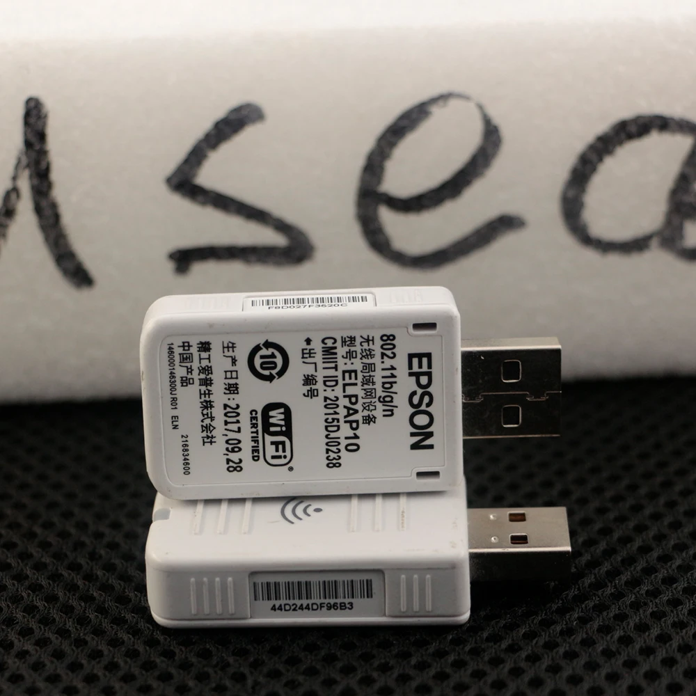 

Used Used Projector Adapter for ELPAP10 wireless module for EPSON Projectors Wireless USB Card