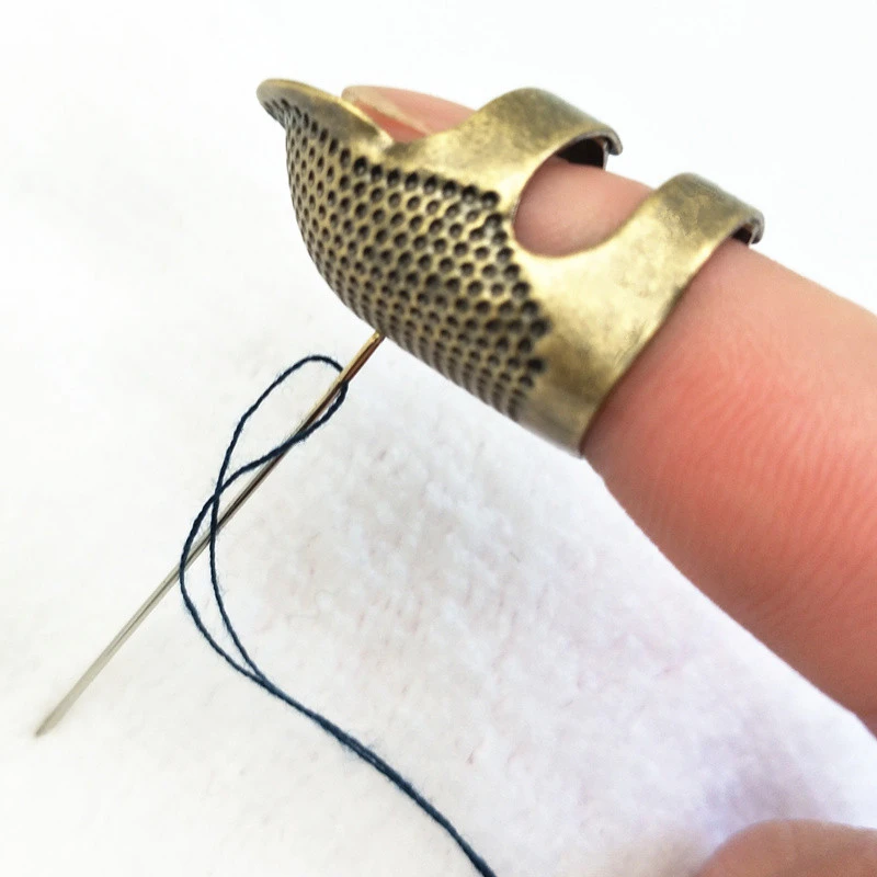 Needle Arts & Craft luxury 1PCS Retro Finger Protector Antique Thimble Ring Handworking Needle Thimble Needles Craft Household DIY Sewing Tools Accessories punch art embroidery