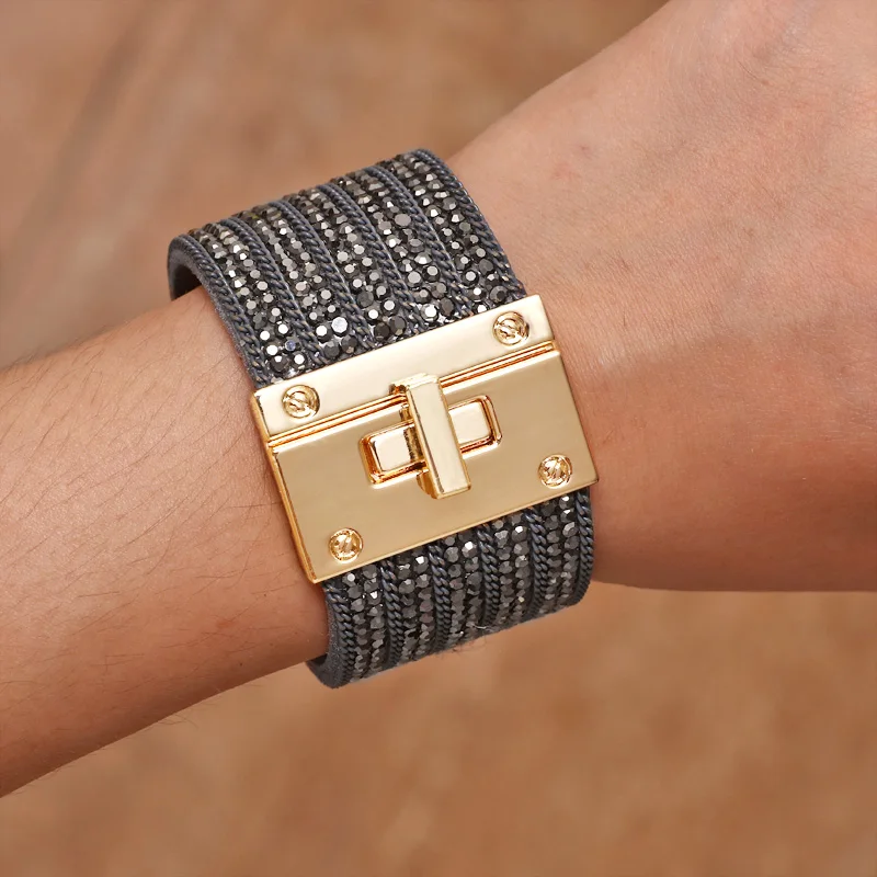 Leather Bracelet for Women Crystal Circle Charm Wrap Bracelets& Bangles Boho Multilayer Wide Crystal Bracelet Female Jewelry