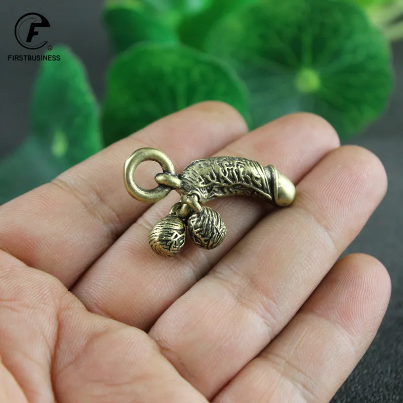 Brass Copper Key Chain Pendants Copper Male Genitals Sexy Worship Ornaments Crafts Brass Figure Figurine Home Decorations pop keychain toys