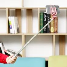 KISSCASE 3,5 мм AUX селфи палка для iPhone 11 Pro samsung S10 huawei Xiaomi Mi селфи палка штатив складной с пультом дистанционного управления