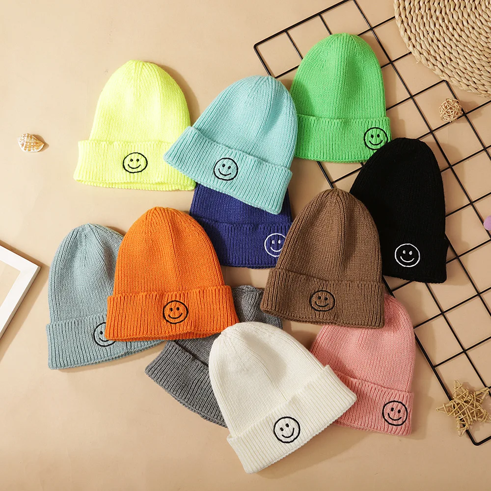 

2019 Autumn Baby Candy Colored Warm Turtleneck Hat Fashion Caps Children Embroidered Smiley Casual Knitted Wool Hats