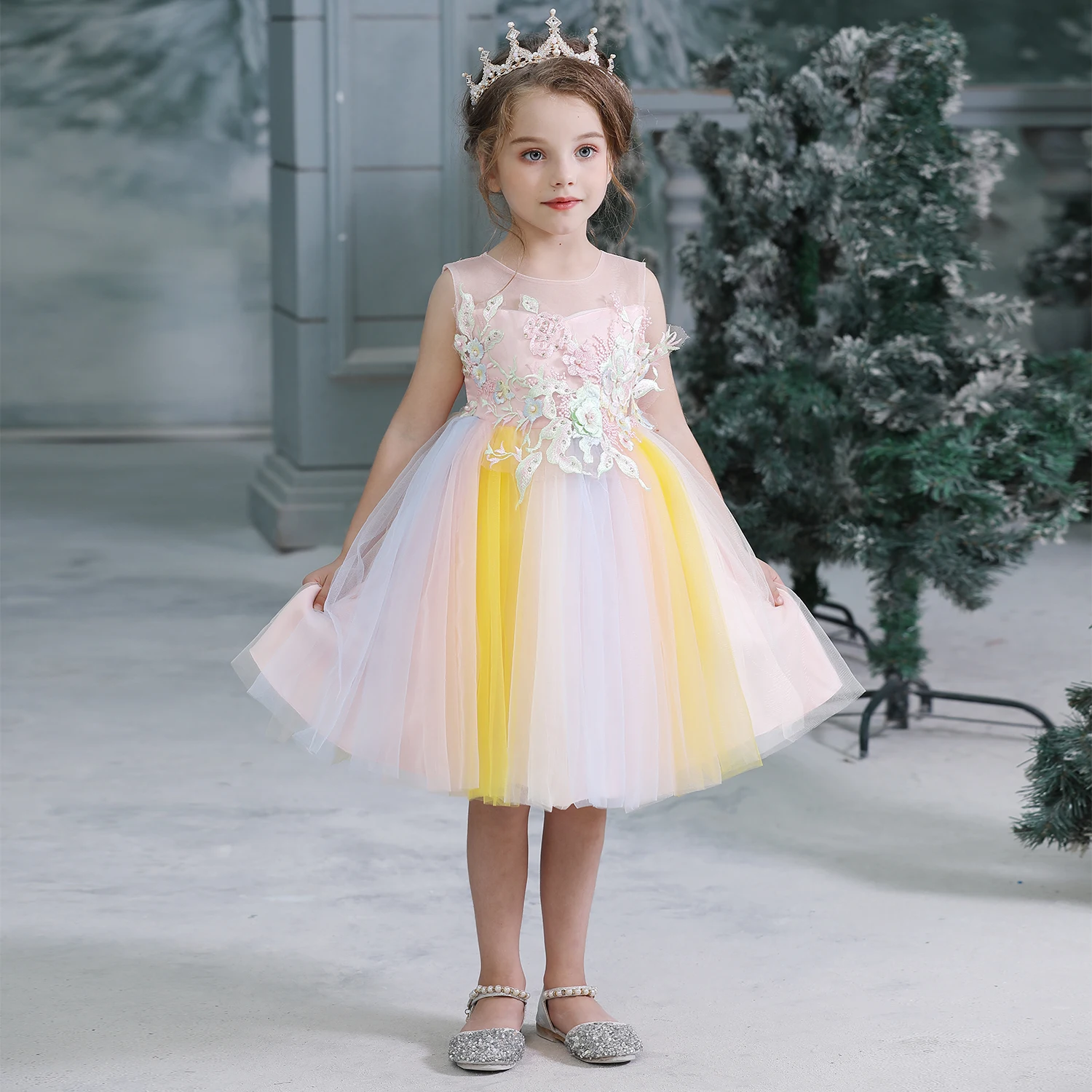 Нарядное платье принцессы для костюмированной вечеринки для детей от 3 до 10 лет; костюм для вечеринки на Хэллоуин; рождественское платье для маленьких девочек; одежда со снежинками для девочек
