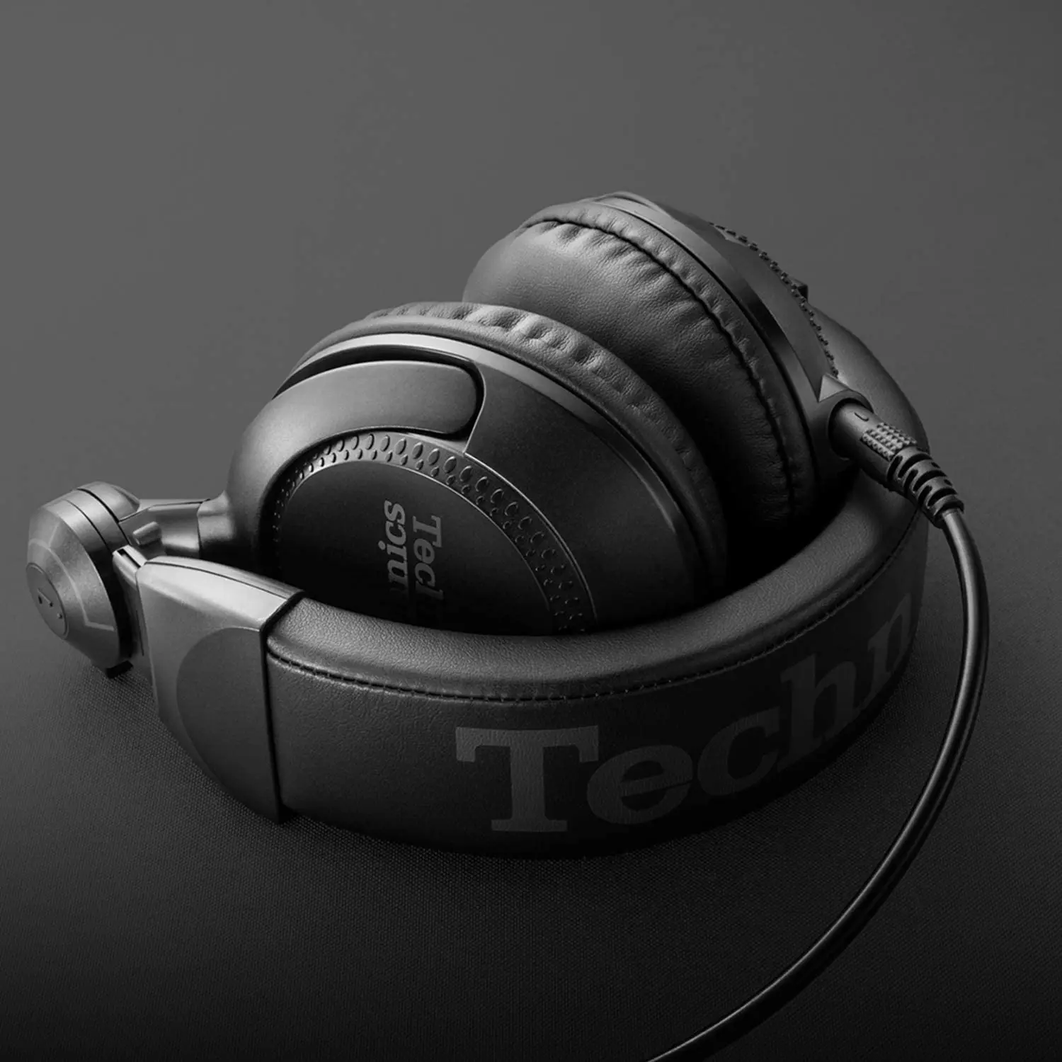 New Original Pansonic Technics EAH-DJ1200-K DJ Professional Headphones [DJ  Monitoring ]