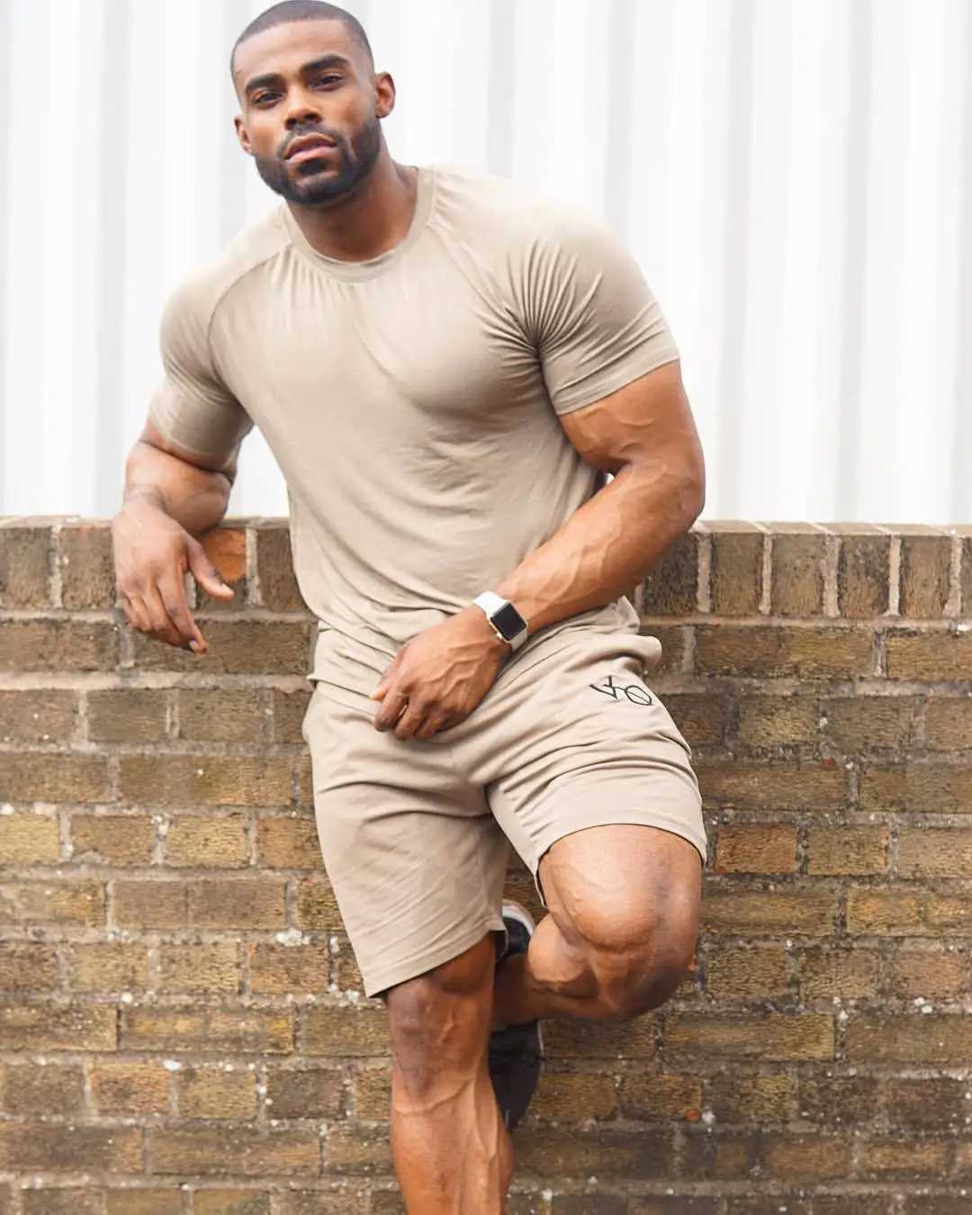 Летние повседневные мужские шорты для бега s, Muscleguys шорты для тренажерного зала, мужские брюки s, Бермуды для бодибилдинга, фитнеса, мужские шорты для тренировок EE6DK
