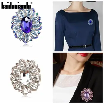 

Factory Price Directly Wholesale Lot of 6PCS Large Oval Acrylic Crystal Flower Brooch Pins for Women in Various Colors