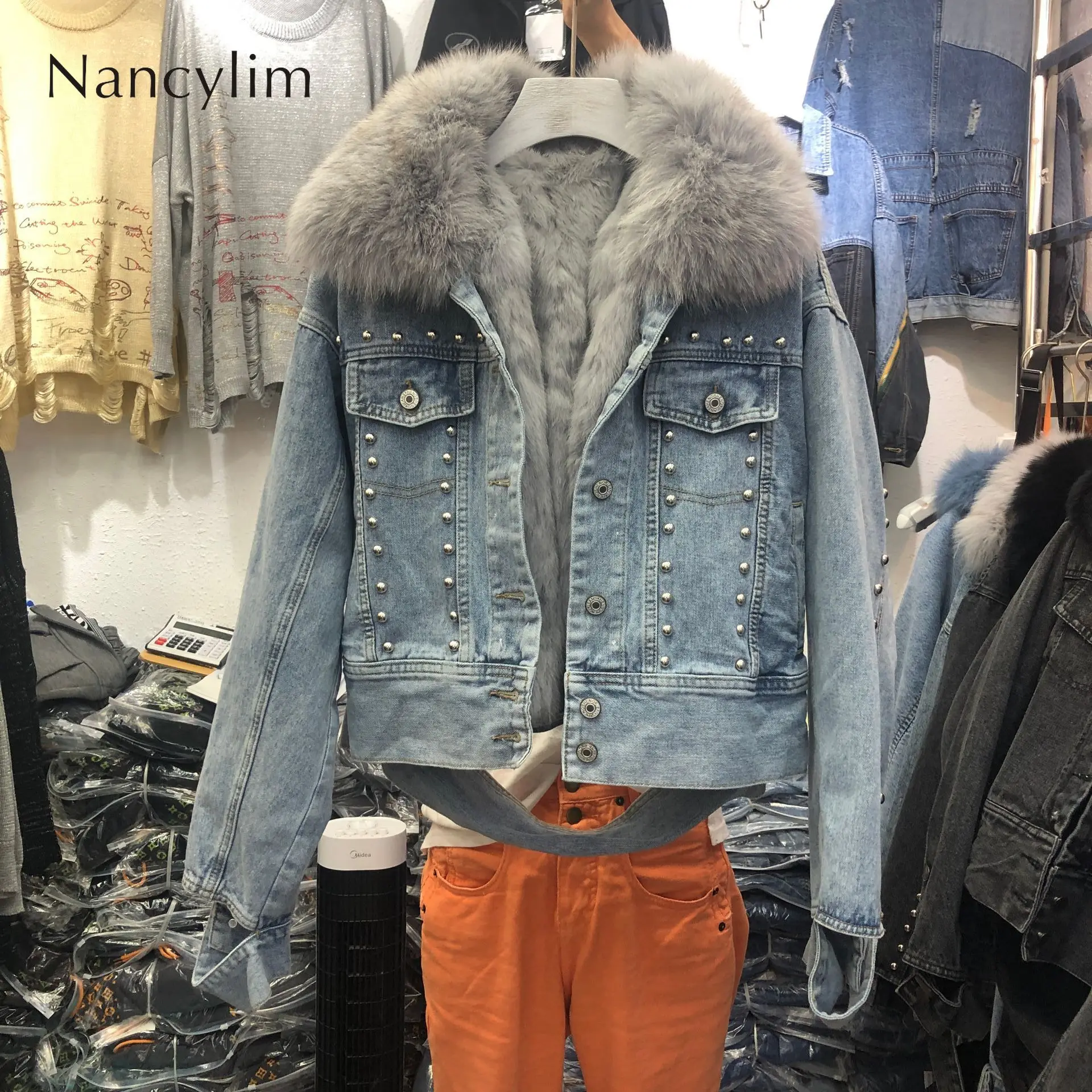 

Winter Warm Jacket Women Short Rivets Plus Thick Real Fox Fur Collar + Real Rabbit Hair Liner Denim Coat Femme Casaco Streetwear