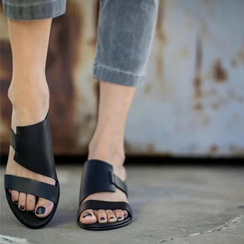 

2020 New Summer Women Slippers Pu Leather Female Slides Women Flat Summers Shoes Solid Ladies Flip Flops Plus Size 35-43