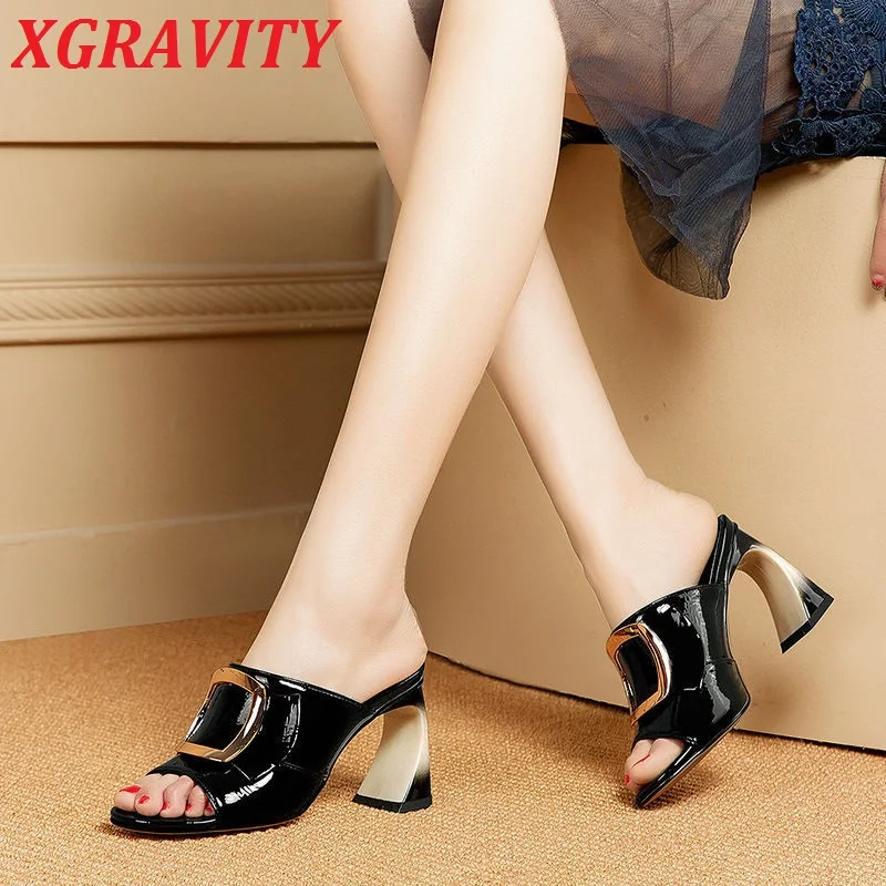 

XGRAVITY 2021 Strange Chunky Heel Slippers Sexy Female Shoes Fashion Sandals All Matched Designer Women Sandals Shoes Woman B0