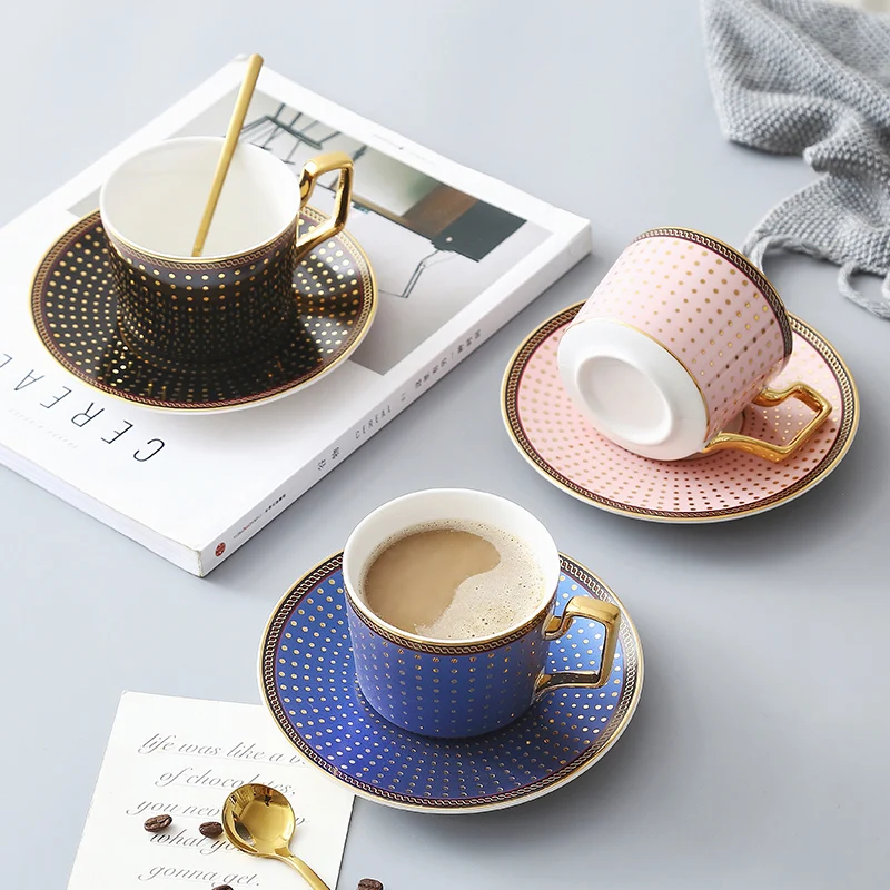 Британская Золотая оправа, керамическая чашка с блюдцем, ложка, бесплатно для кофе или чая, роскошная чашка, подарок для пары друзей, босс, Декор для дома и офиса