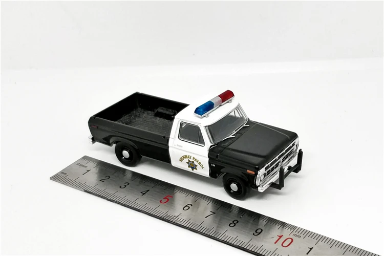 Зеленый светильник 1: 64 CHP 1975 Ford F100 грузовик бутик сплава автомобиля игрушки для детей Детские игрушки модель оптом