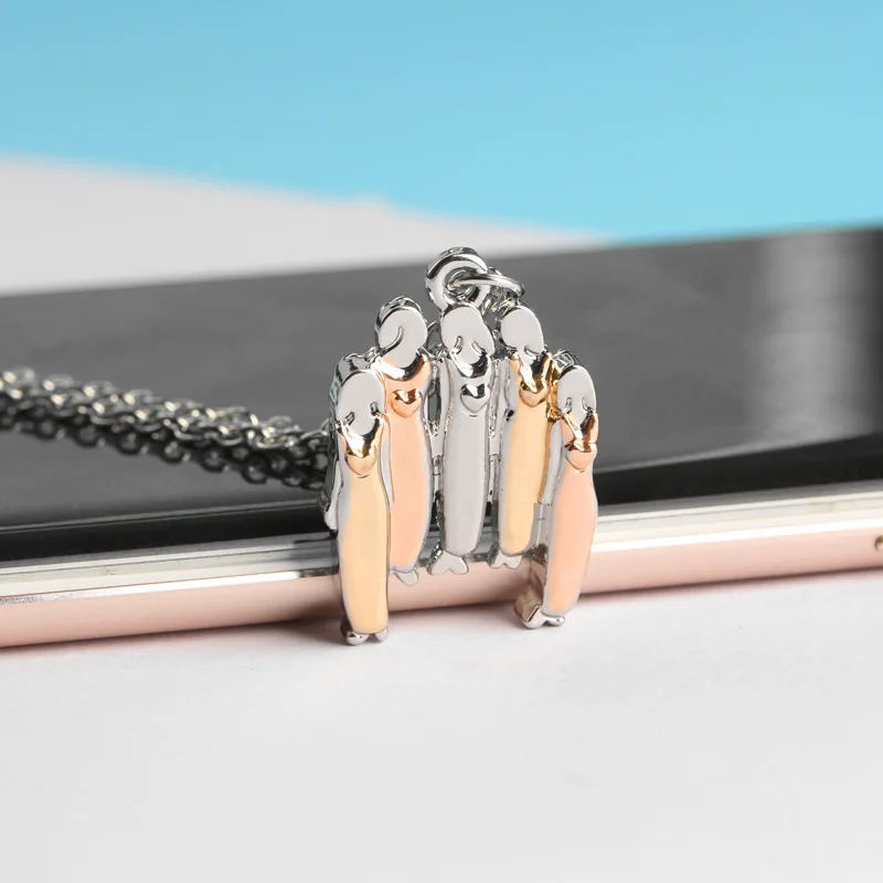 

Zhi jia Accessories Europe And America Hot Sales Creative Fashion And Personality Wedding Good Sisters Necklace Pendant