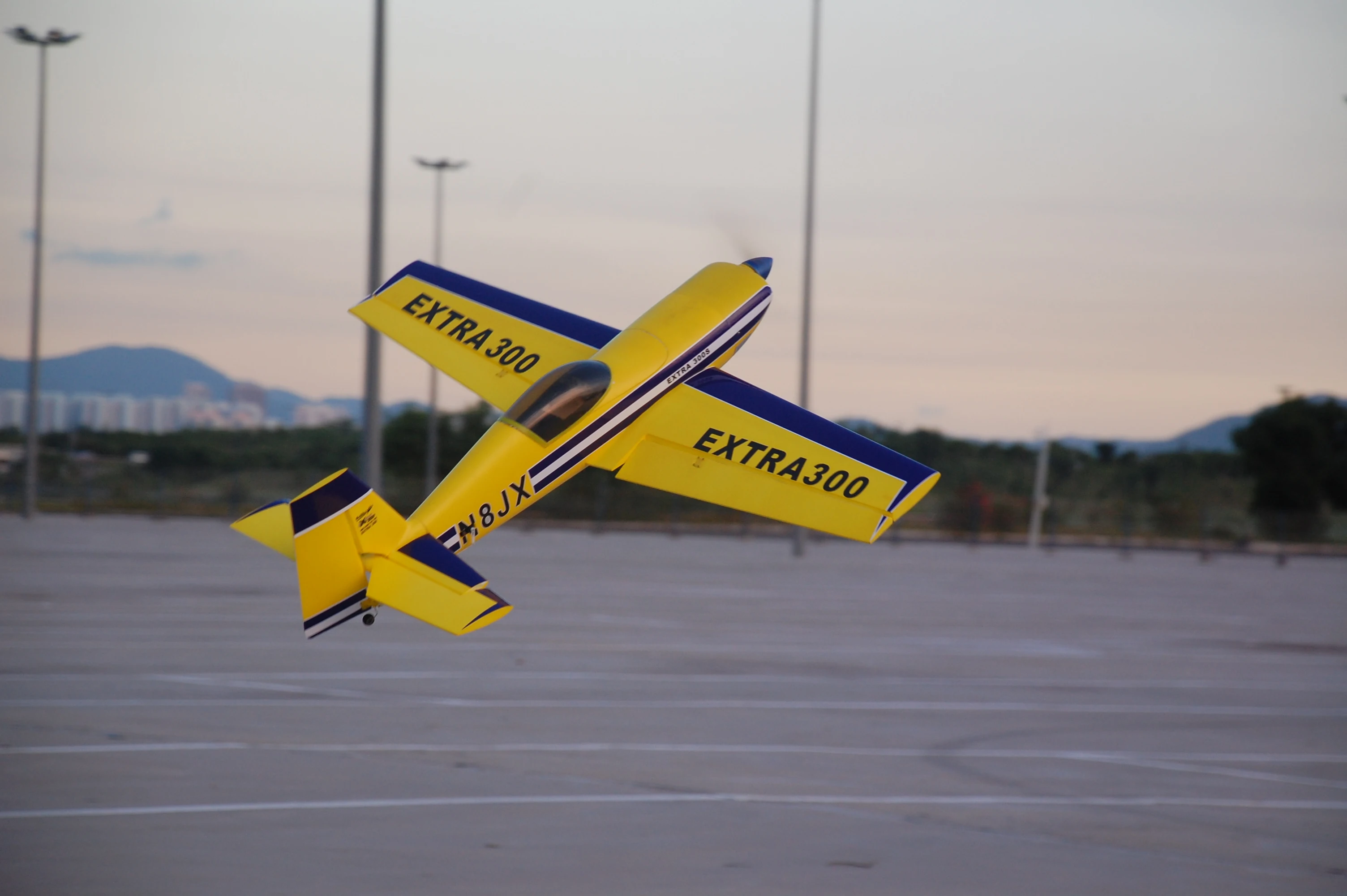 EPO самолёт RC модель ру аэроплана HOBBY 4 канальный 3D самолет WINGSPAN 1200 мм 30E EXTRA300
