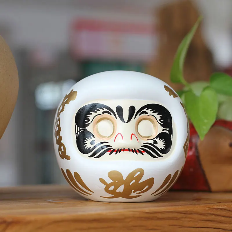 Daruma-muñeco de cerámica japonesa de 10cm, gato de la suerte, adorno de fortuna, caja de dinero, mesa de oficina, Feng Shui, artesanía, decoración del hogar, regalos