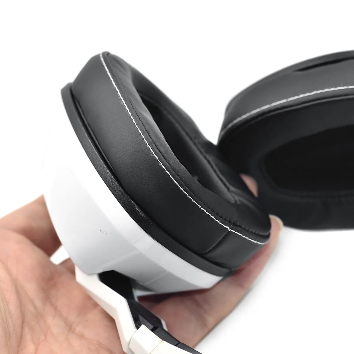Standard Leather Ear Pads Cushion Soft Earpads for Skullcandy Crusher 2 0 Wire Headphone Repair Parts Headset Accessories