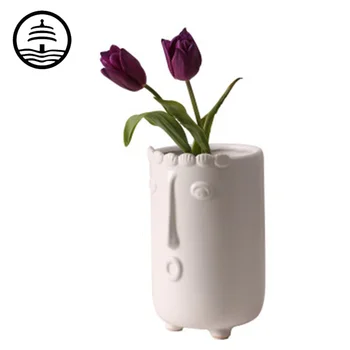 

BAO GUANG TA Nordic Human Face Long Nose Abstraction Matte Ceramic Whiteware Vase Creative Coffee Shop Showcase Home Decor A1999