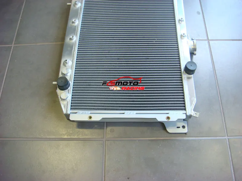 Алюминиевый радиатор+ кожух+ вентилятор для Mitsubishi Magna Verada TM TN TP 1984-1991 AT 85 86 87 88