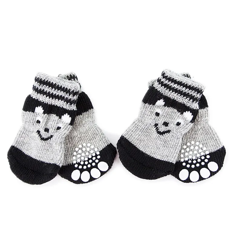 4 pcs Lovely Pet Puppy Soft Warm Socks Boots Winter Canvas Dog Shoes Small Dogs S-XL 1