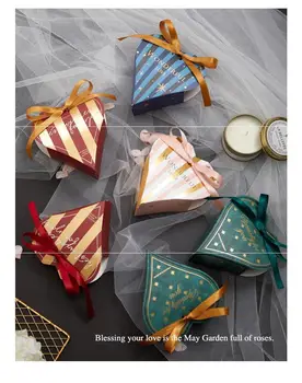 

High Quality Love Heart Laser Striped Gilded Favors Gift Candy Boxes With Ribbon Babyshower Wedding Party Supplies Free shipping