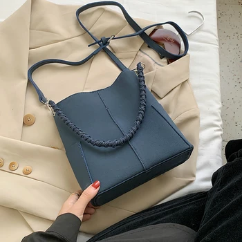 

New Suede Large Capacity Shoulder Bag Women Casual Split Leather Women Handbag Simple Crossbody Bag for Women Sac A Main Female