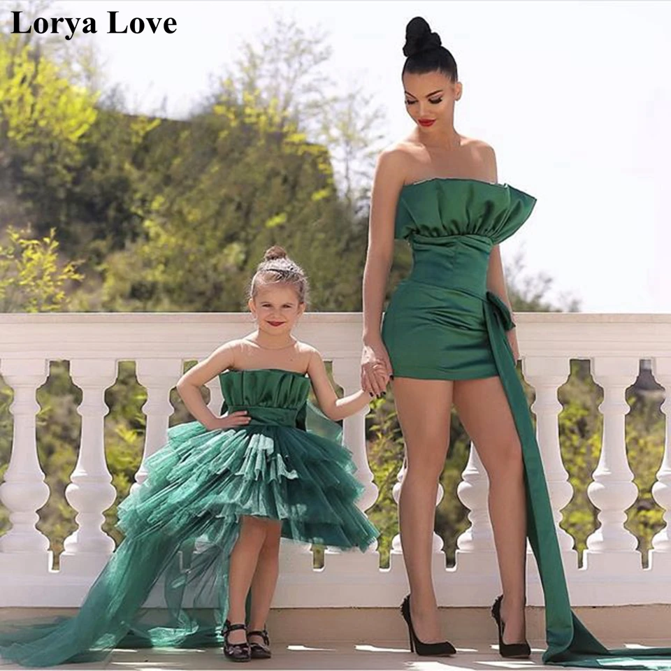 

Green Prom Dresses 2020 Mother And Daughter Formal Party Night Evening Gowns Elegant Strapless Satin Short Sexy Robe De Cocktail