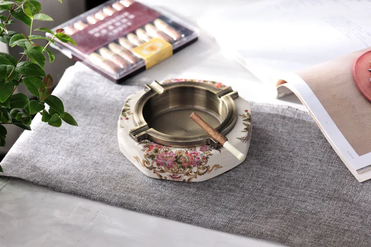 New Originality Ice Crack Porcelain Ashtray Home Furnishing Arts And Crafts Goods Of Furniture For Display Rather Than For Use