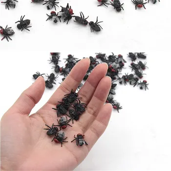 

Making Fun Toys Fake Cockroach Flies Centipede Halloween Decor Joke Prank Maker Fun Novelty Simulation False Cockroach Toy 10Pc
