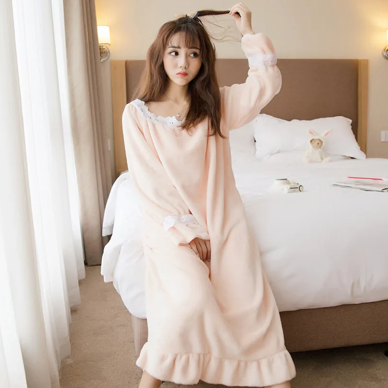 6520673948_1869475483