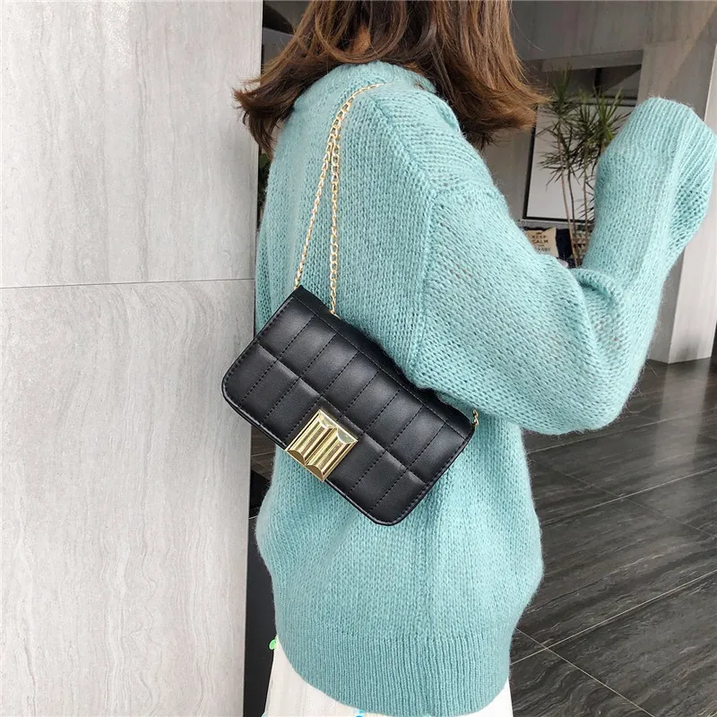 

2019 Trend New Style European And American Minimalist Versatile Pu Car Line Lattice Lock Stereotypes Square Sling Bag WOMEN'S Fa
