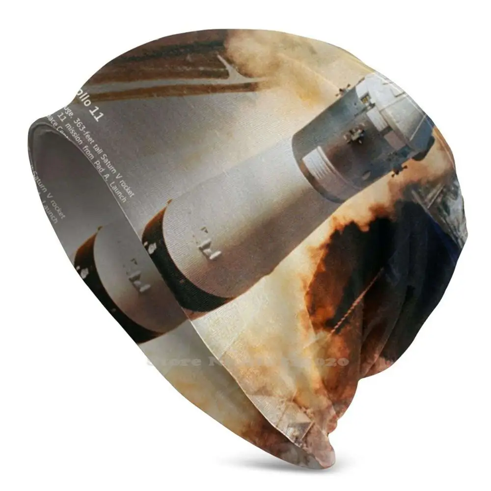 Apollo 11: Berretto In Maglia A Razzo Sollevabile Berretto Invernale Da Uomo Skullies E Berretti Moon Apollo Apollo Mission Neil Scatto Michael