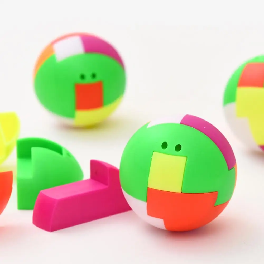 

Plastic Magic Building Block Puzzle Ball Baby Kids Intelligence Assembled Toy