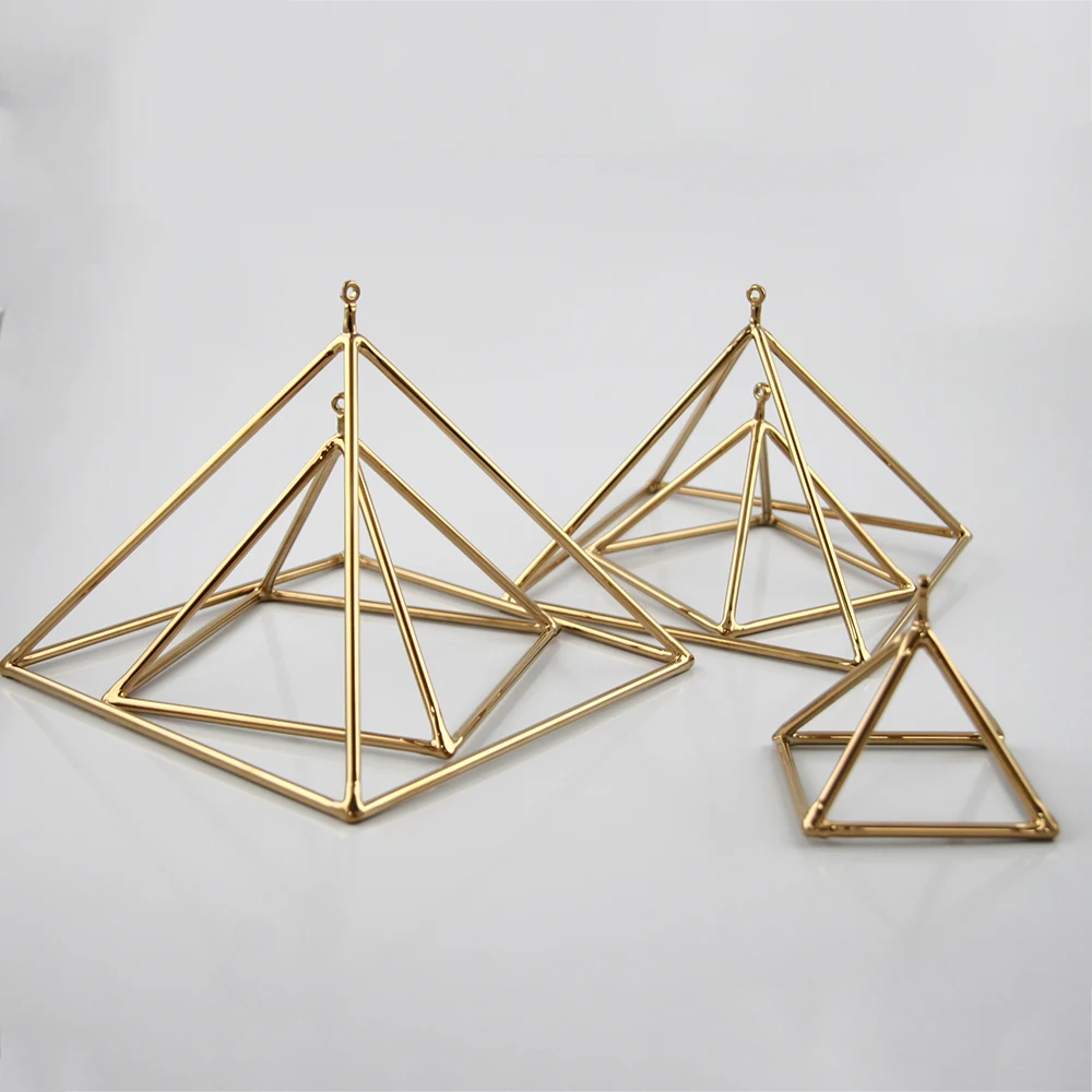 12-дюймовая золотистая титановая кварцевая Поющая Пирамида большого размера с